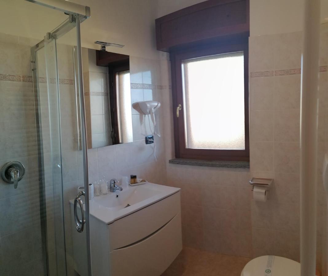 B&Byanet'S Beautiful House Civitavecchia Bagian luar foto