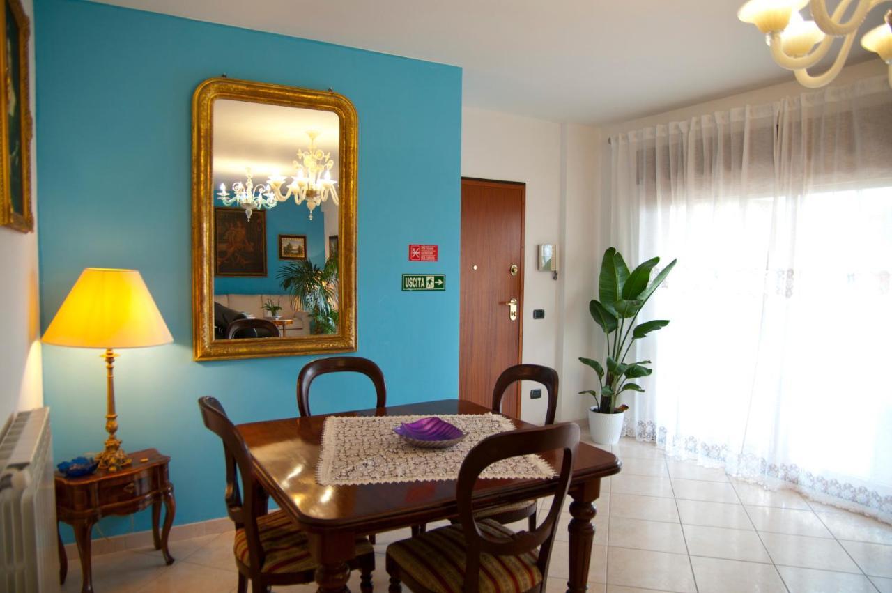 B&Byanet'S Beautiful House Civitavecchia Bagian luar foto